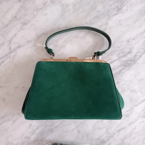 Zara Basic NWT Elegant Green Suede Snap Handbag with additional strap - Picture 4 of 7